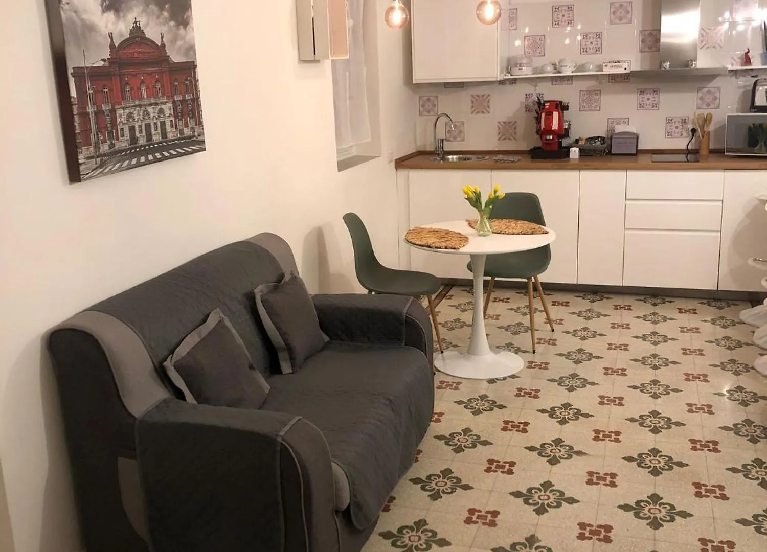 Vintage Home Bari 0*,  Italien
